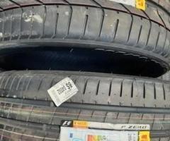 295 35 20 Pirelli nuove