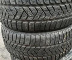 215 50 18 Pirelli usate