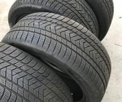 305 40 20 e 265 45 20 Pirelli - 1