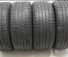 Gomme usate 235 60 18 Michelin