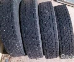 4 gomme pneumatici usati 235 75 17.5 good year