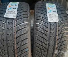 Coppia pneumatici nuovi invernali 285 45 19 Nokian