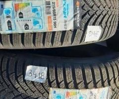 215 65 15 hankook nuove