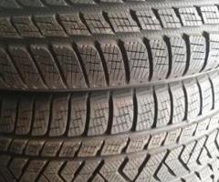 235 55 17 Pirelli nuove