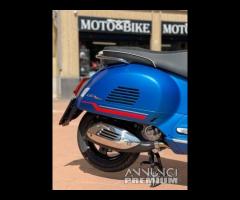 Piaggio Vespa 300 GTS hpe SuperSport - 6