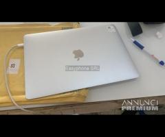 Macbook air 2018 (LEGGERE DESCRIZIONE)