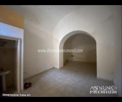 Rif.LC51|Locale commerciale Caltanissetta