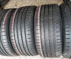 4 gomme usate 245 30 20 michelin