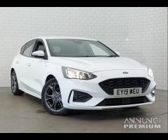 RICAMBI FORD FOCUS ST LINE 2021 rf0443