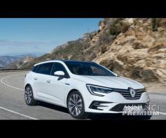 RICAMBI RENAULT MEGANE 2017 rf0770