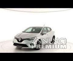 RICAMBI RENAULT CLIO 2021 rf0841