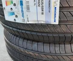 225 55 18 Michelin