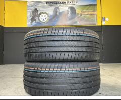 2 Gomme 255/40 R21 Bridgestone estive 80% residui