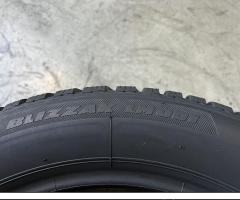 2 Gomme 205/55 R17 Bridgestone inverno 80% residui - 4