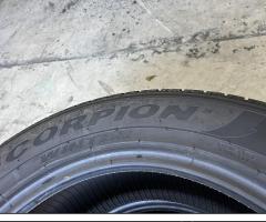 2 Gomme 255/55 R20 110V Pirelli inverno85% residui