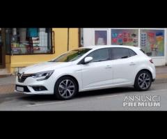 RICAMBI RENAULT MEGANE 2018 rf0988