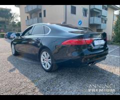 Jaguar XF 2.0 D 180 CV aut. PELLE - 19