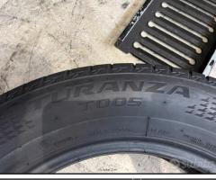 4 Gomme 225/60 R17 - 99V Bridgestone con85%residui