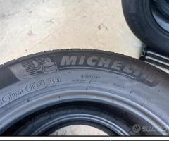 2 Gomme 205/60 R16 - 92H Michelin estive80%residui