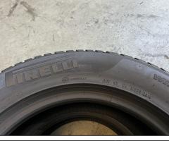 2 Gomme 225/60 R17 99H Pirelli invernali85%residui