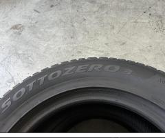 2 Gomme 225/60 R17 99H Pirelli invernali85%residui