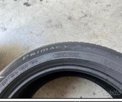 2 Gomme 205/55 R17 Michelin RFT Estive 85% residui