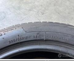 4 Gomme 205/55 R17 Kleber Estive con 80% residui