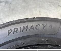 2 Gomme 215/60 R17 96H Michelin Estive 85% residui