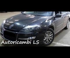 RENAULT LAGUNA 2015