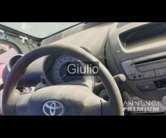 Toyota aygo 1kr motore ricambi