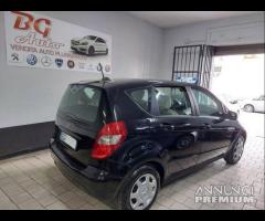 Mercedes classe A 160 unico pro 2011 gpl scad 2031