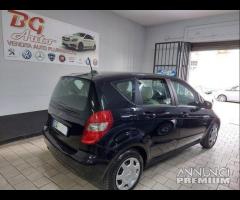 Mercedes classe A 160 unico pro 2011 gpl scad 2031 - 9