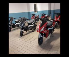 SCOOTER 50CC EURO 5  COLORE NERO ANNO 2024