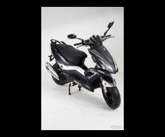 SCOOTER 50CC EURO 5  COLORE NERO ANNO 2024