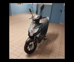 SCOOTER FULL ELECTRIC DISPONIBILE L1e=50CC F17