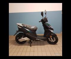 SCOOTER FULL ELECTRIC DISPONIBILE L1e=50CC F17