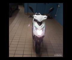 F17 BIANCO SCOOTER  L1e = 50cc DISPONIBILE - 9