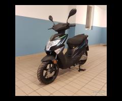 SCOOTER ELETTRICO DISPONIBILE  F17 L1e=50CC